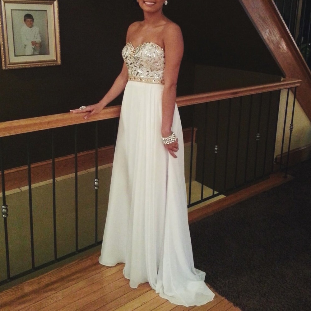 Tony Bowls Gorgeous beaded white prom gown
