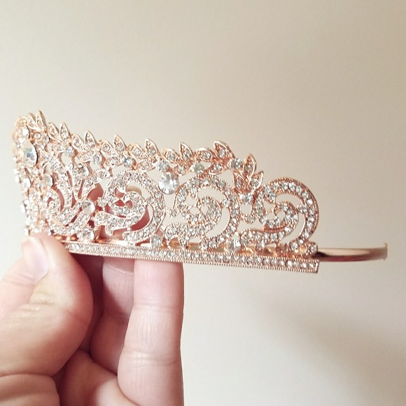 👰🏼💎Rose Gold Tiara - Picture 3 of 4