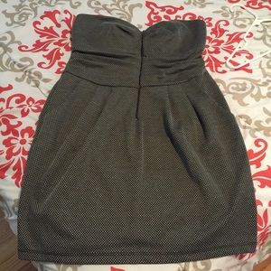 Sweetheart neckline strapless dress 👗