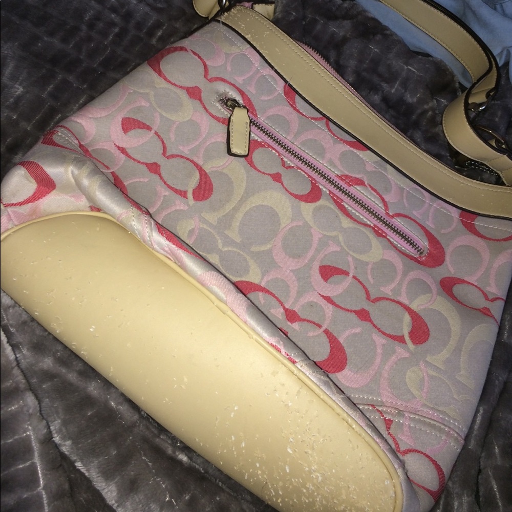 Coach Bag - Picture 2 of 3