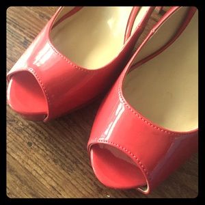 Guess Peep-Toe Slingbacks