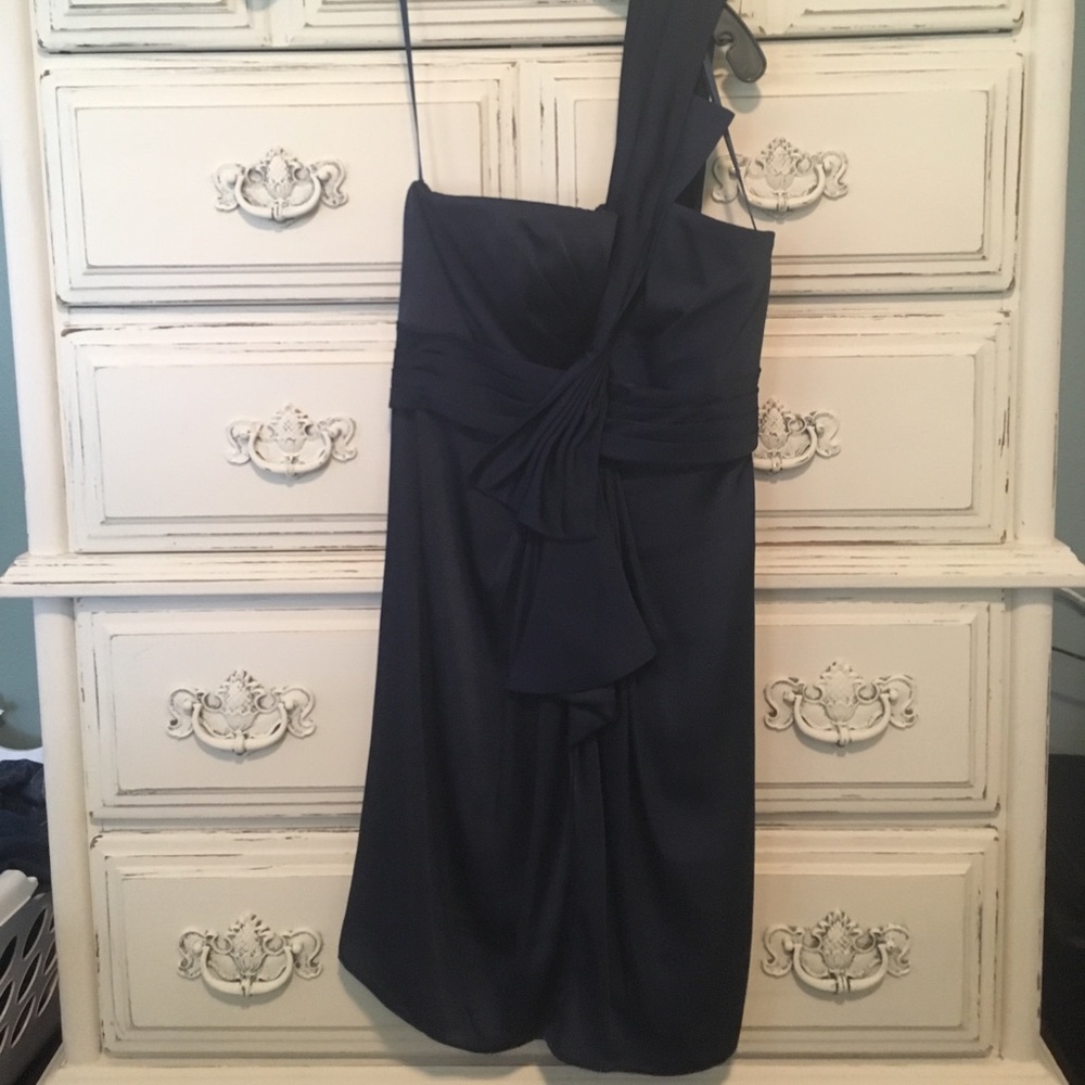 Navy BCBG one shoulder dress size 4 NWT