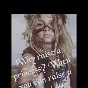 Meet your Posher, Niki