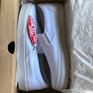 VANS BRAND NEW- White Slip-On