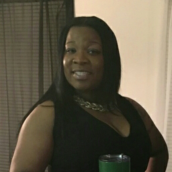 Meet your Posher, Daffeyn - Picture 1 of 1