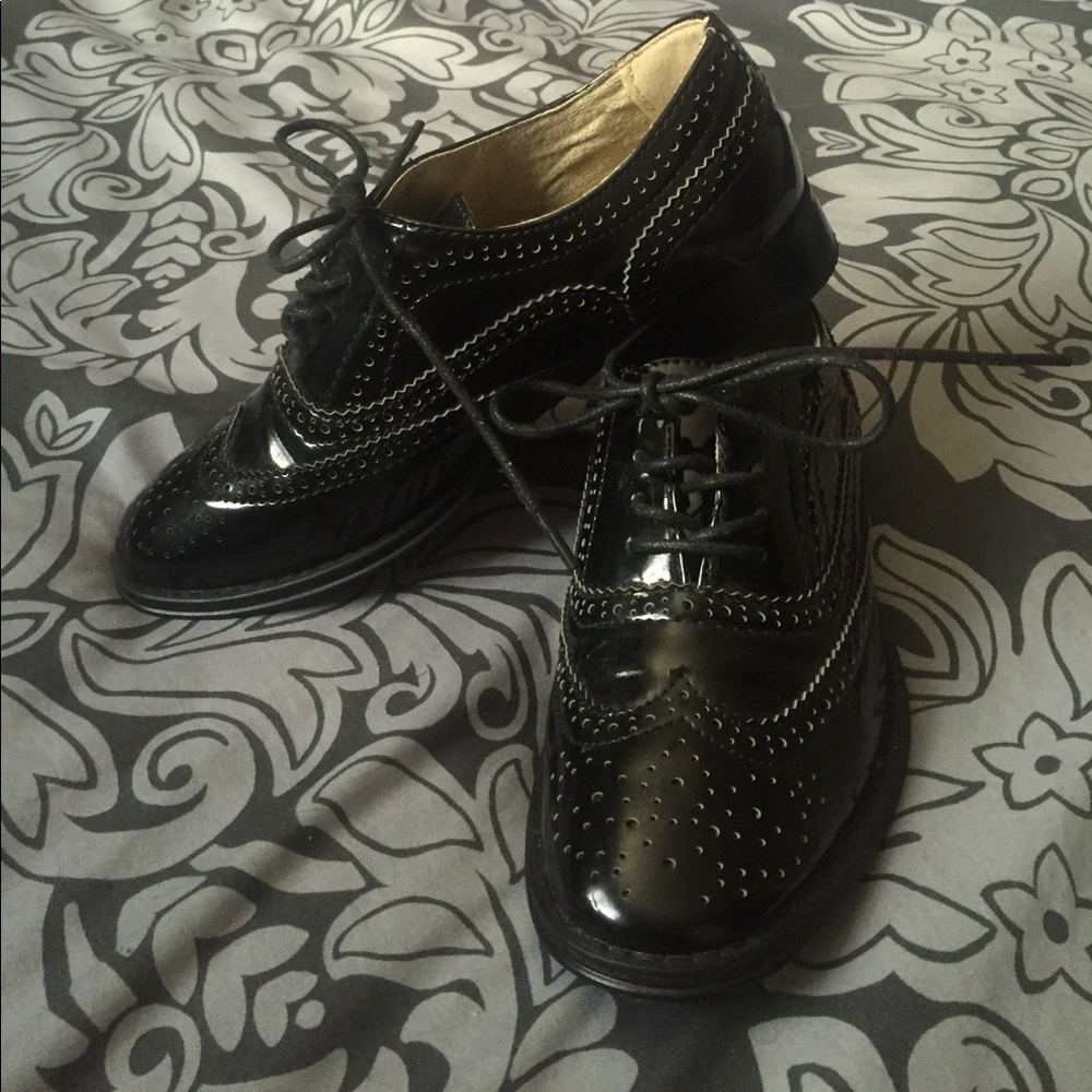 Wanted babe oxfords
