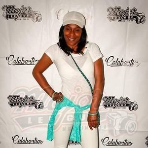 Meet your Posher, Kisha