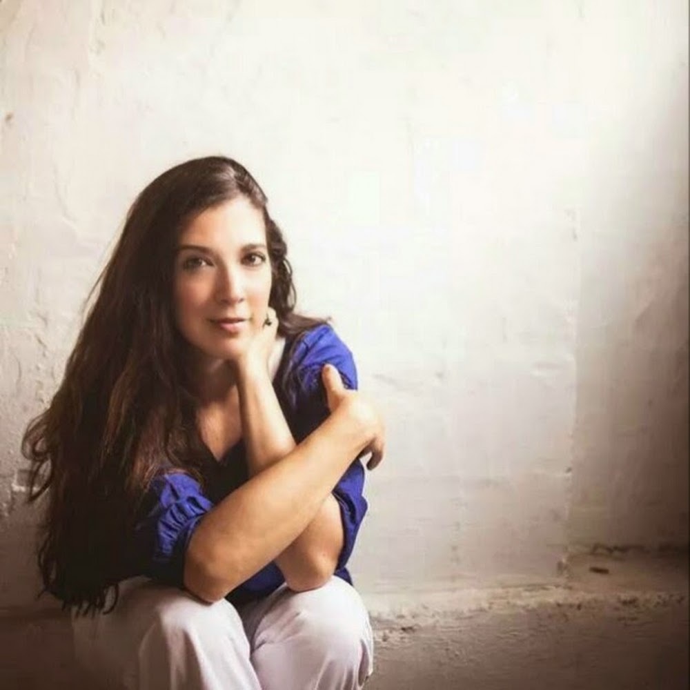 Meet your Posher, Pamela