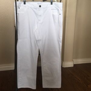 French Connection white capri/cropped jeans