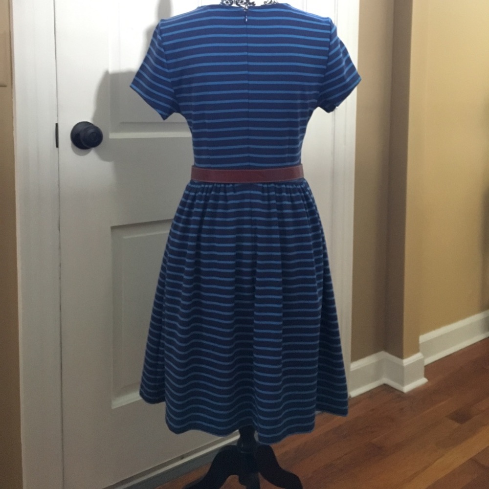 Dress - Picture 4 of 5