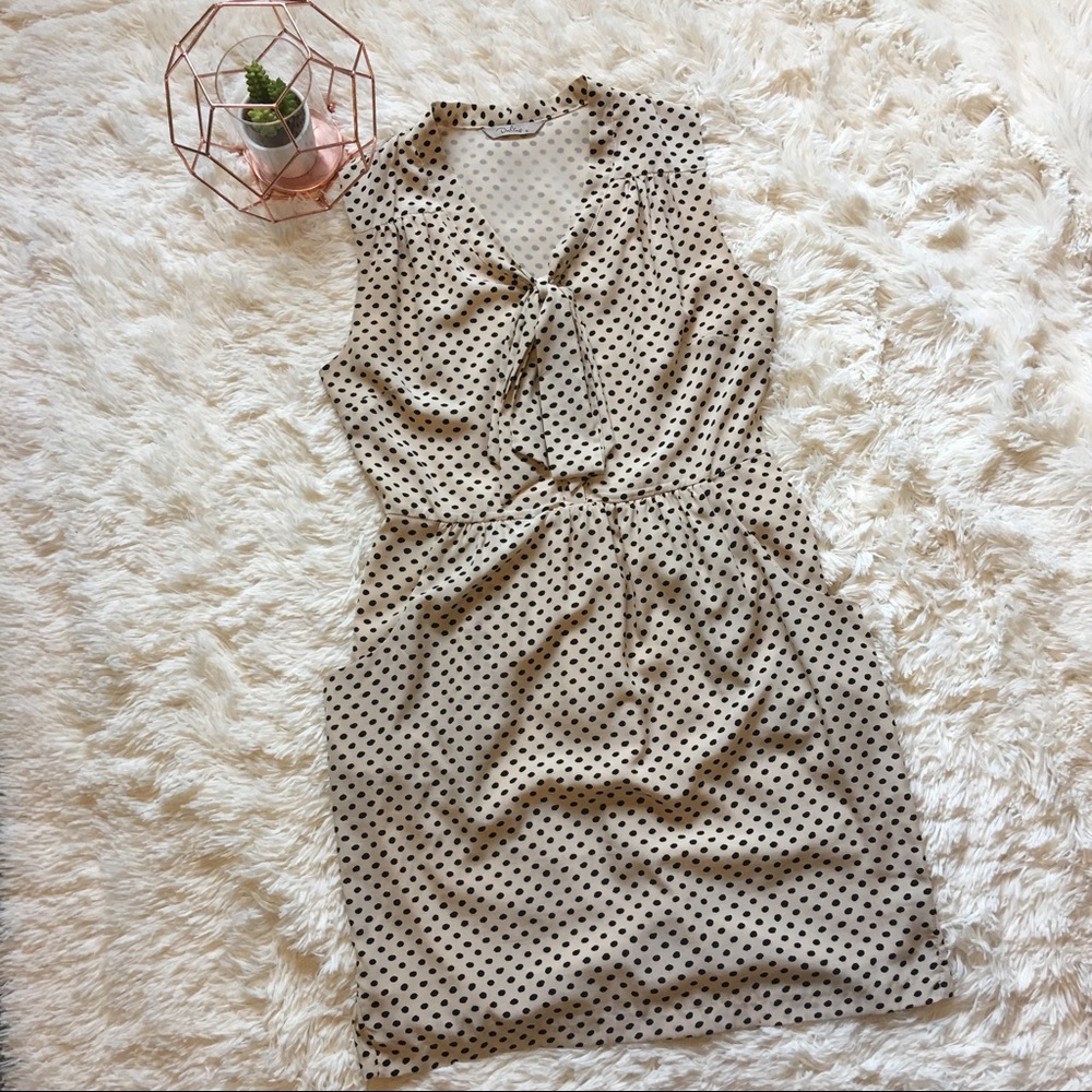 ✨Beautiful✨ Darling Jackie O Dress