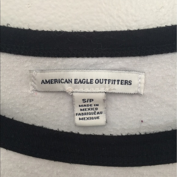 Cute top - Picture 3 of 3