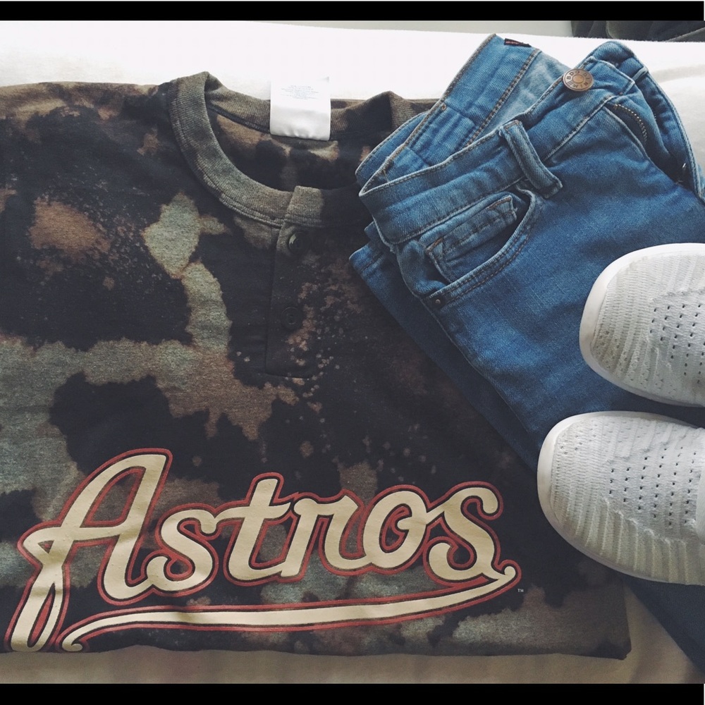 Vintage style Astros acid wash baseball tee ⚾️