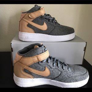 Brand new Women's Air Force Ones