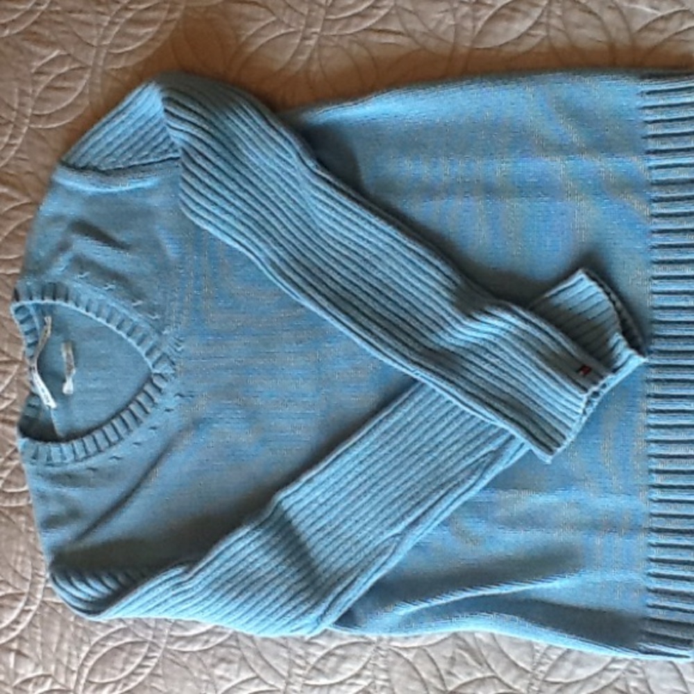 Tommy Hilfiger sweater
