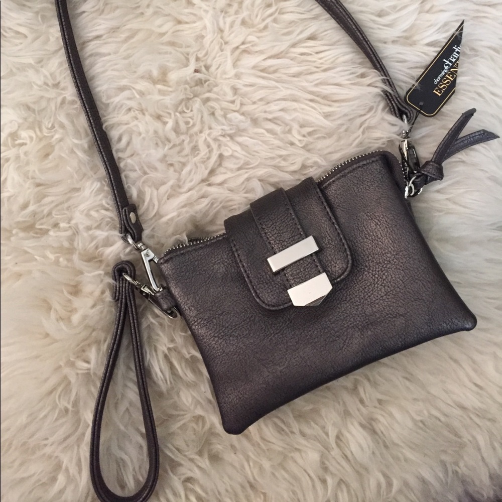 Final price drop!!! Dark Silver Crossbody