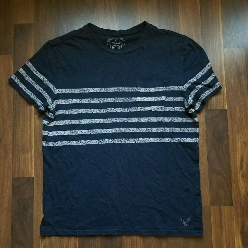 American Eagle Crew Neck Tee Shirt FLASH SALE!!