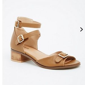 Torrid Cognac Size 8.5 wide sandal