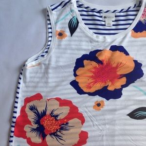 Pretty mixed media tank