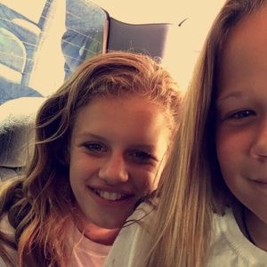 Meet your Posher, Emma leigh