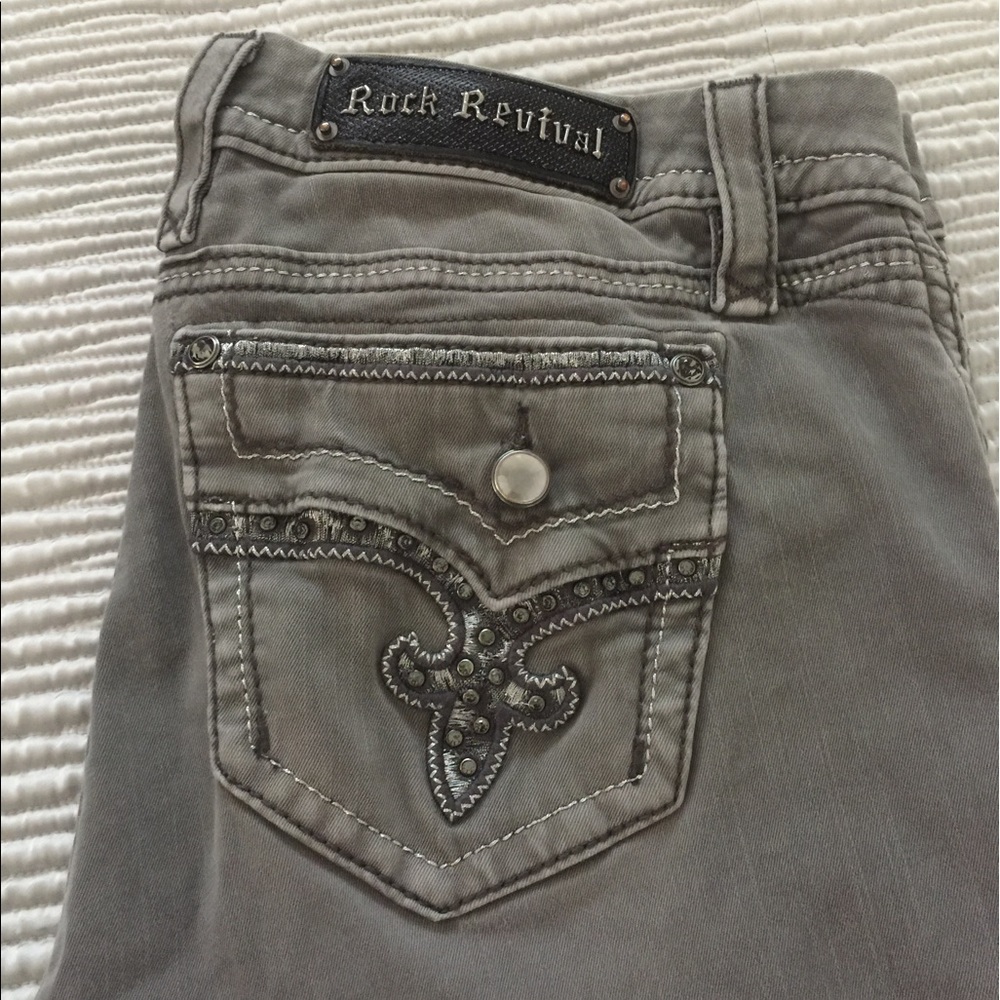 Rock Revival Faded Grey Jeans Size 31