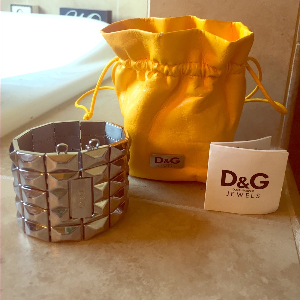 FINAL REDUCTION! D&G Bracelet