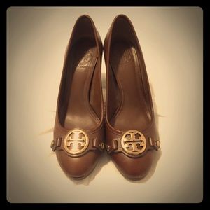 Tory Burch brown leather heels