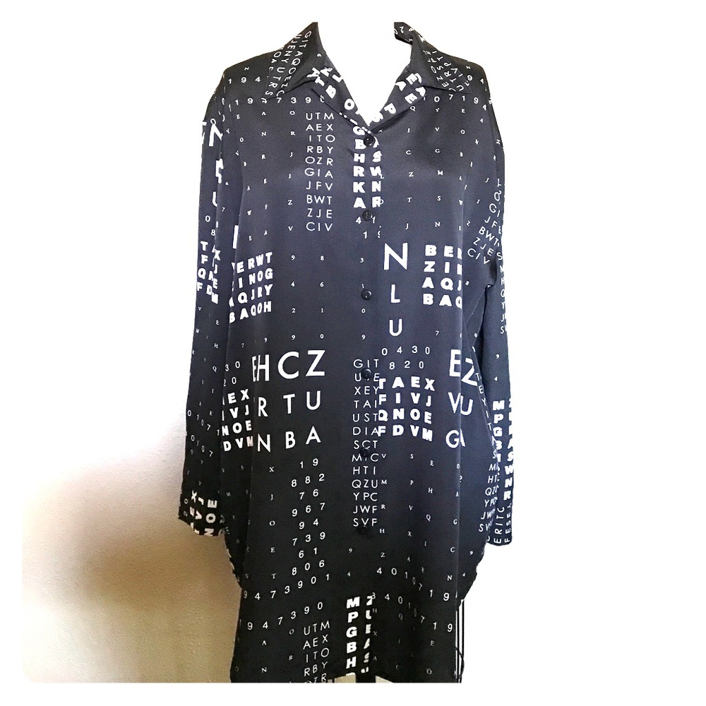 Can you see me now | Button up