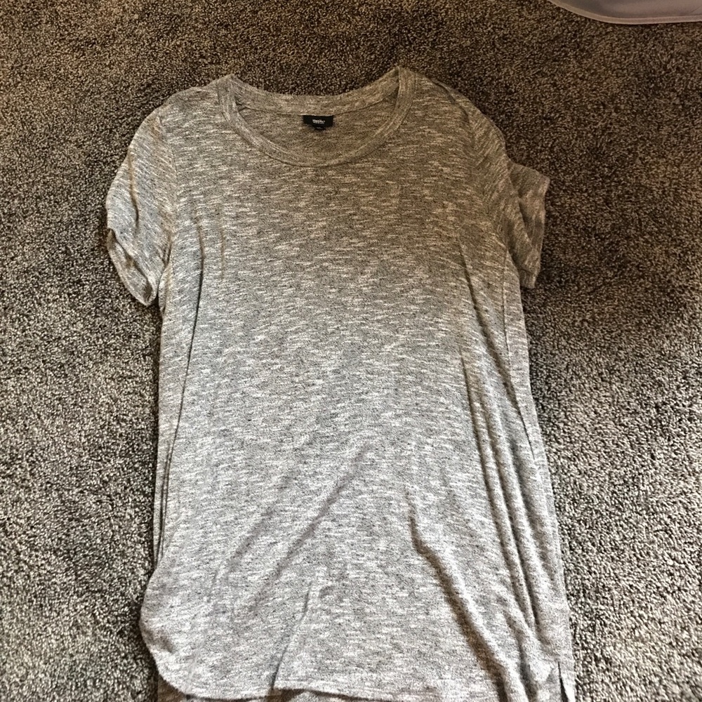 Long tunic with open sides