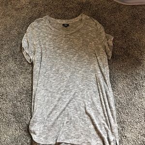 Long tunic with open sides