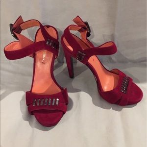 Wine colored Via Spiga heels