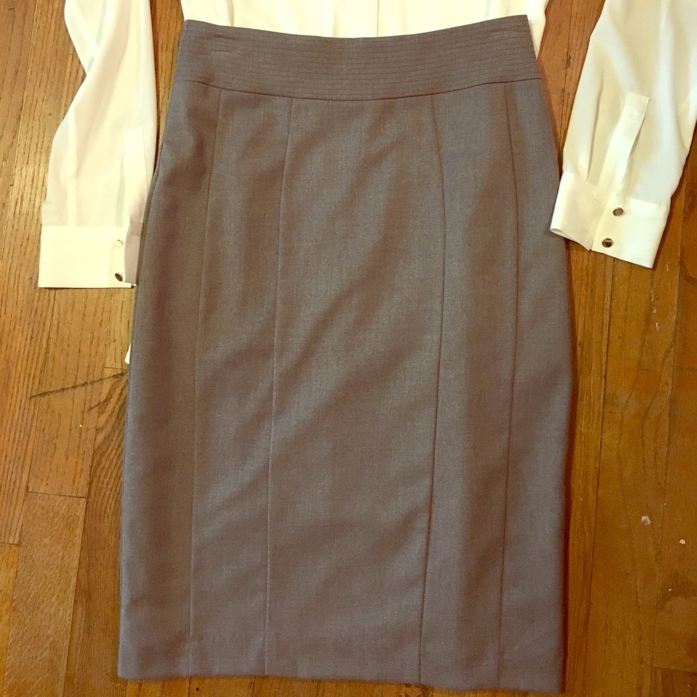 🎁3 for $15 🎁Gray Pencil Skirt - work/ business look