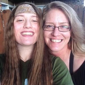 Meet your Posher, April