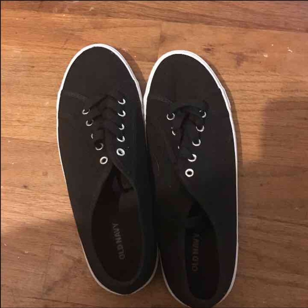 Old navy black shoes!