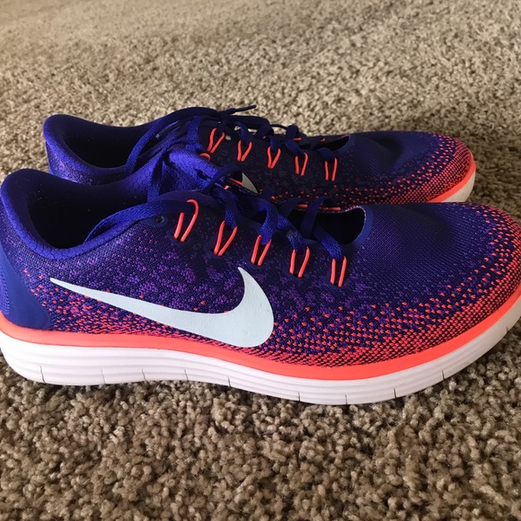 Nike long distance frees - Picture 1 of 5