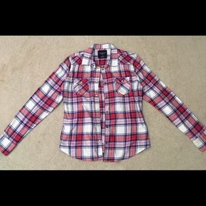 Long sleeve, button down, flannel