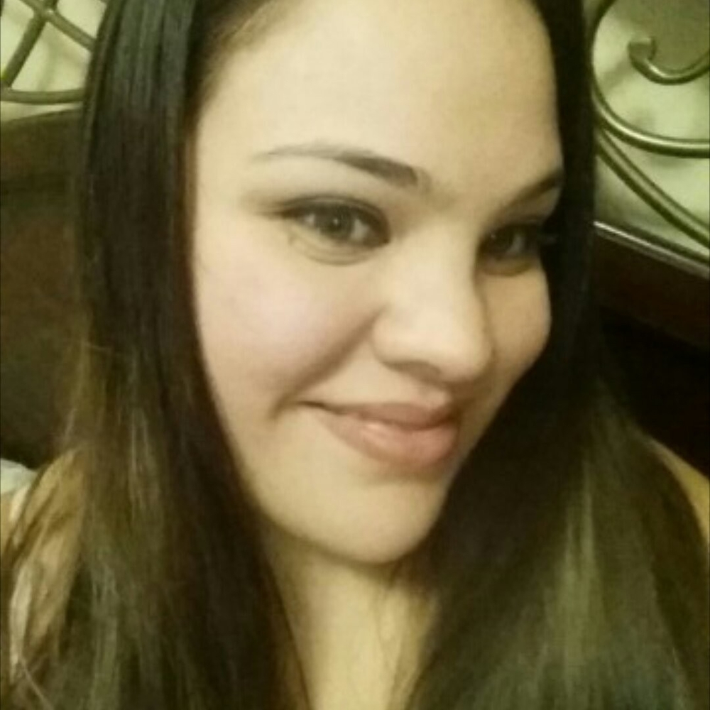 Meet your Posher, Mariaelena