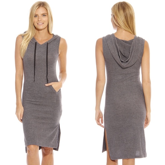 Christian Siriano Dresses & Skirts - ✨ SALE Christian Siriano Side Slit Hoodie Dress M