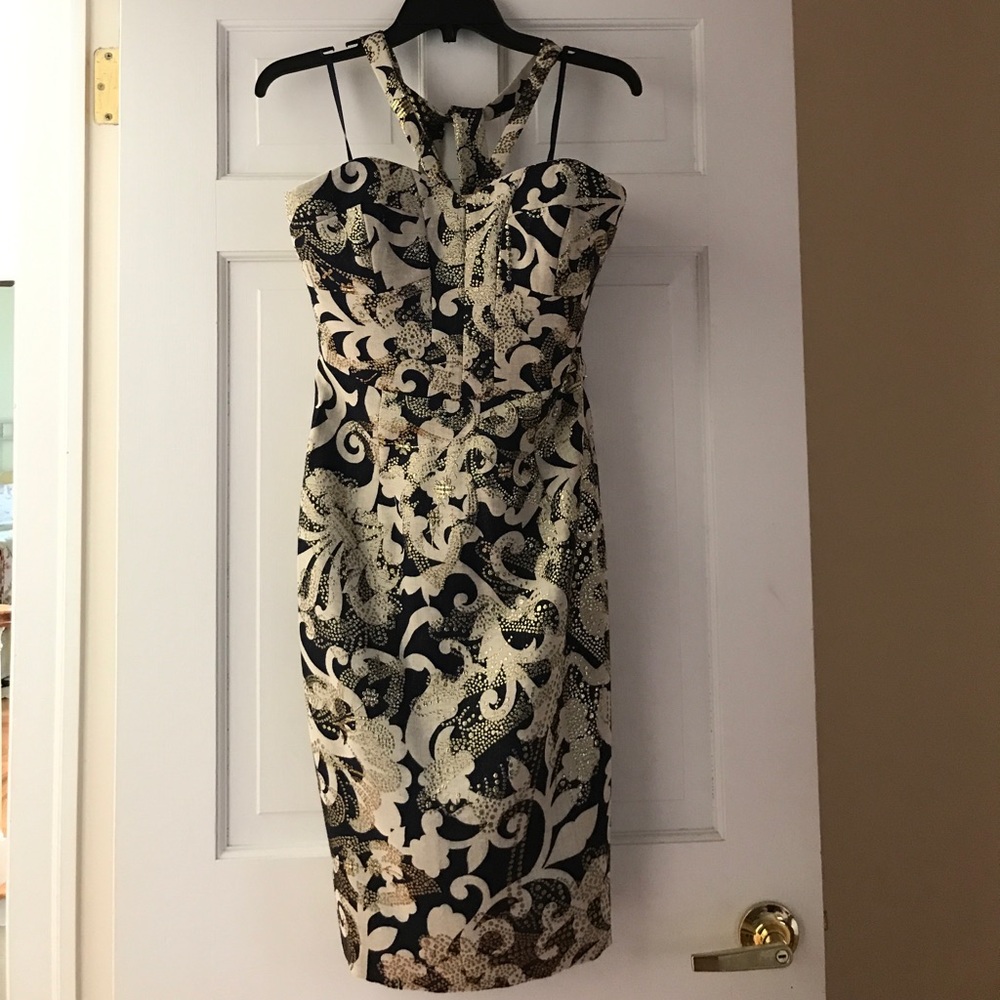 Strapless dress navy beige, gold patterned detail