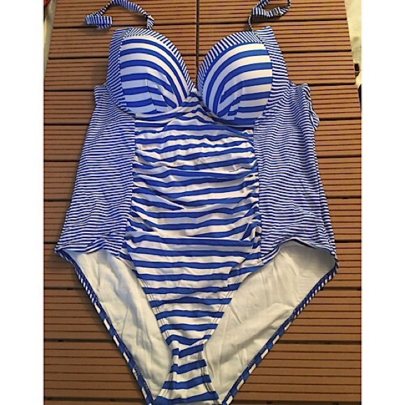 XL (14) Plus Size One-piece Bathing Suit NWT - Picture 3 of 4