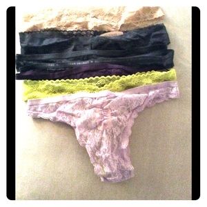 Lace Thongs Seven Pair