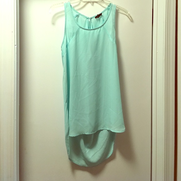 Tank top - Picture 1 of 2