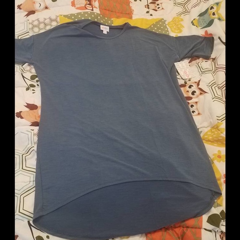 Small lularoe Irma blue new with tags