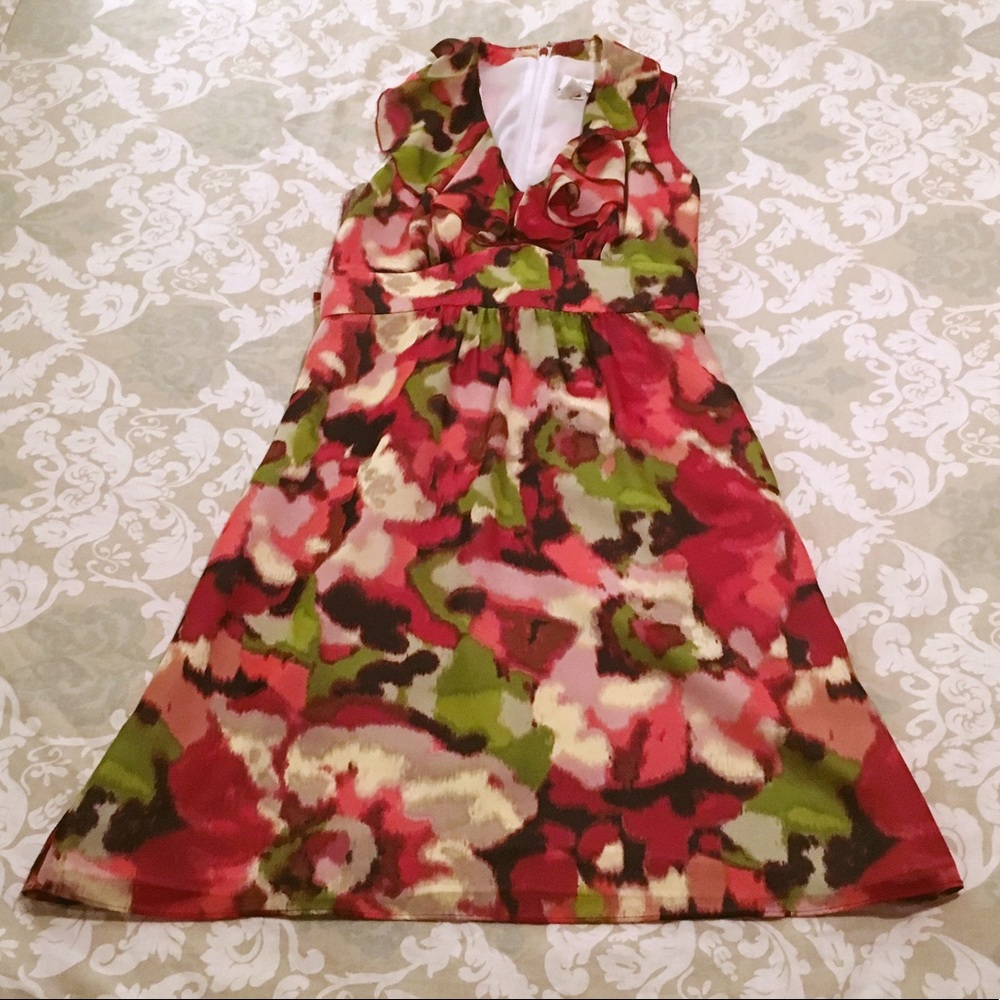 Anne Taylor LOFT Floral Dress