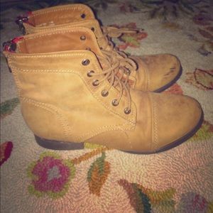 Short Combat Boots