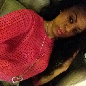 Meet your Posher, Doniesha