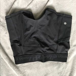 LULULEMON SPANDEX SHORTS