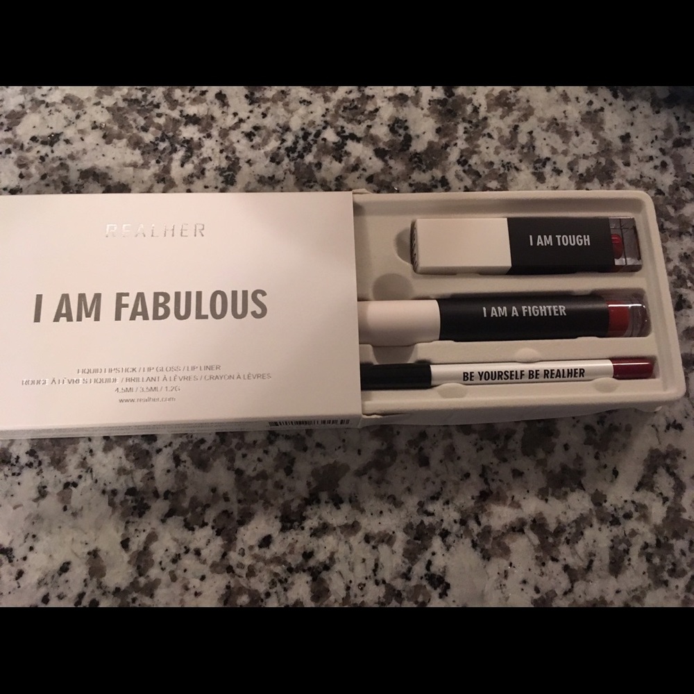 RealHer I am FABULOUS Lip Kit