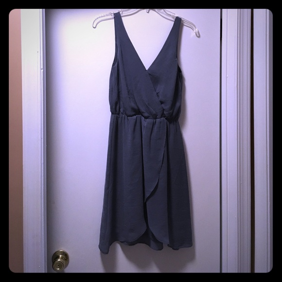 Dress - Picture 1 of 3