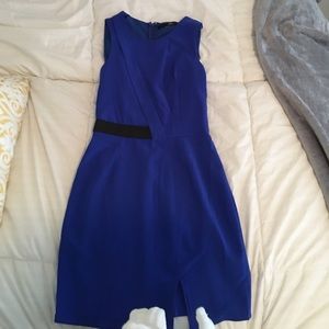 Blue dress perfect for summer wedding